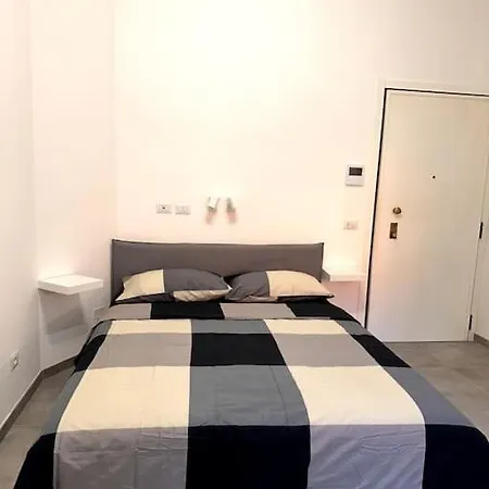 Duomo Studio Varesina Apartment Milan